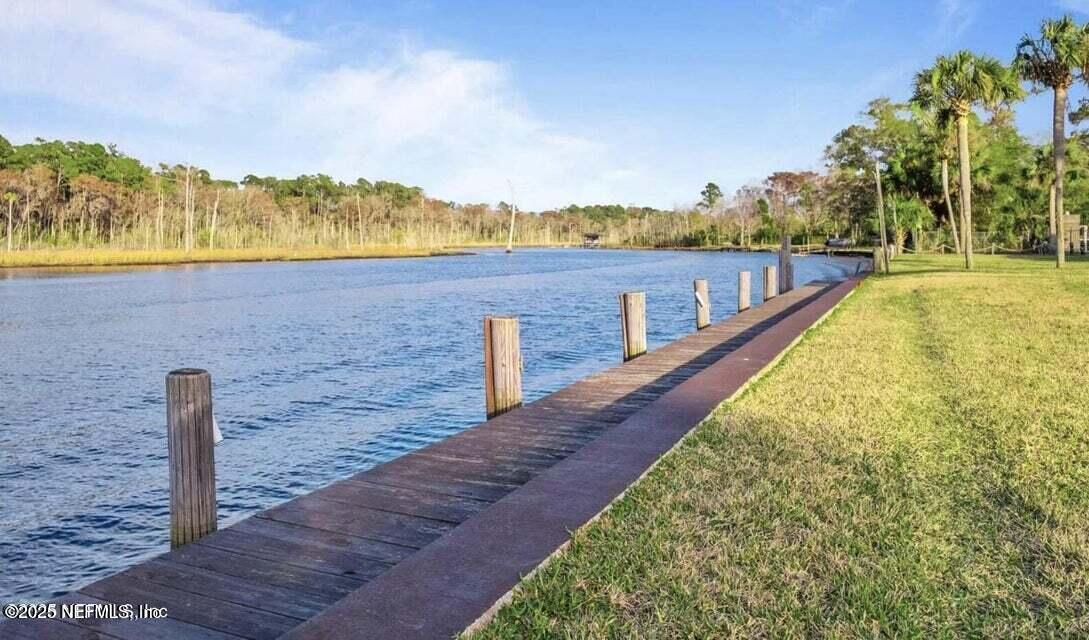 1540 El Prado Road, Unit 3 Jacksonville, FL 32216 - Photo 24 of 26 a view of a lake with a mountain