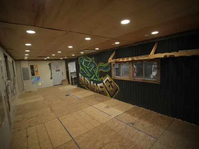 a house view with a outdoor space