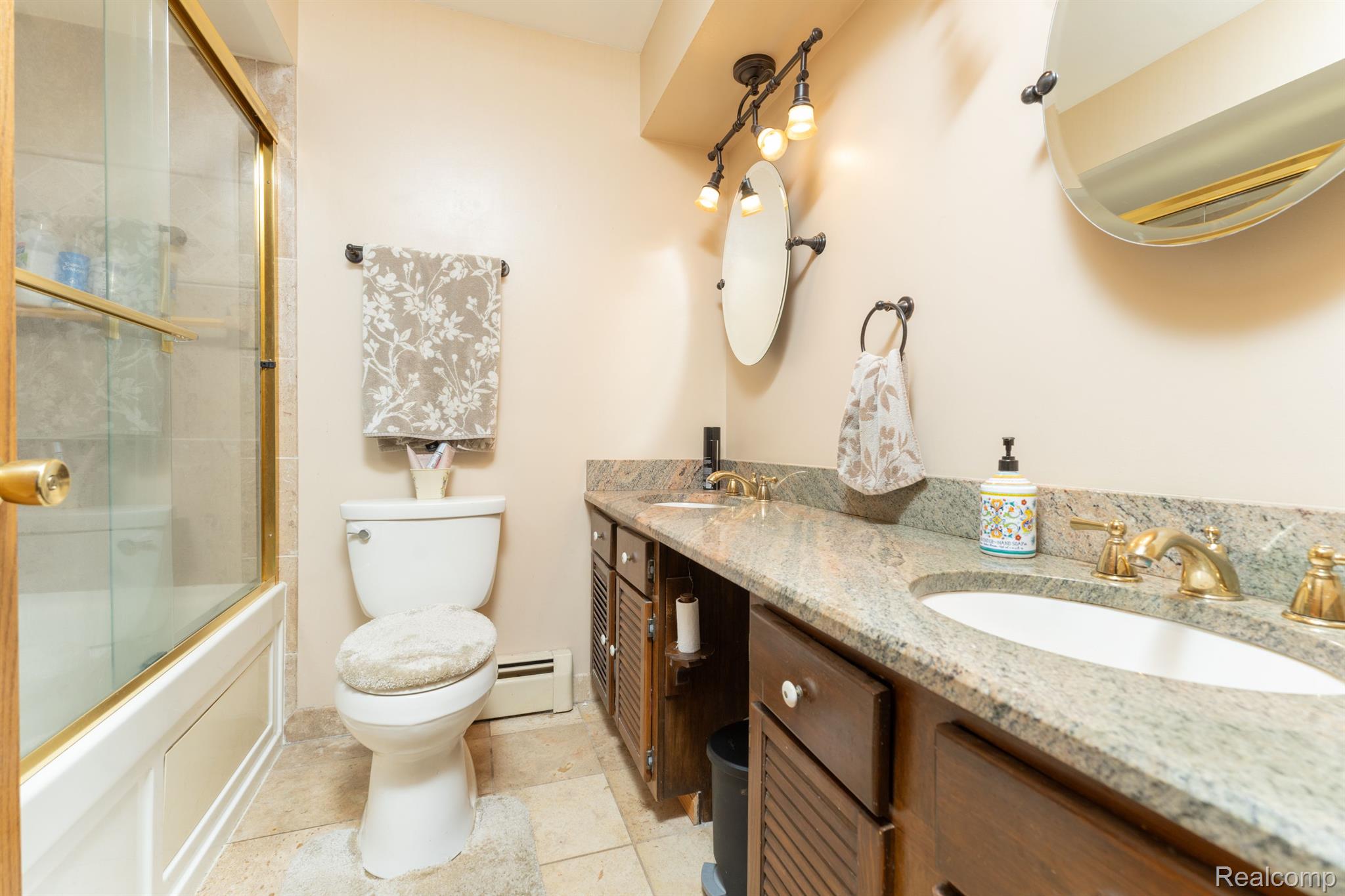 6821 Farley Road Pinckney, MI 48169 - Photo 28 of 38 Gallery Image 28