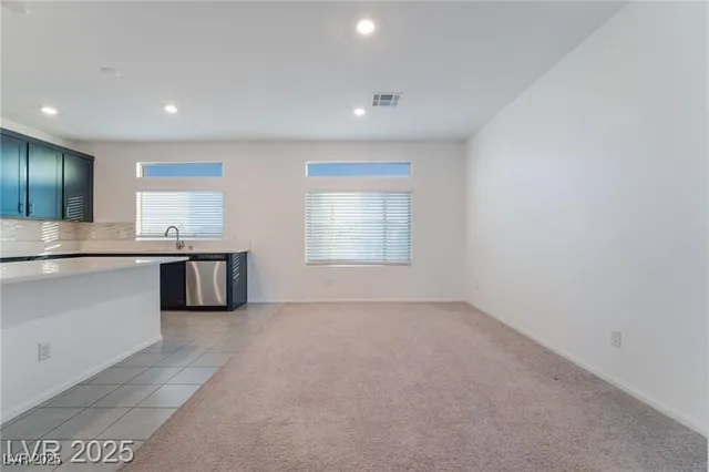 $2,900 | 5745 Becklow Gdns Avenue, Las Vegas, NV 89141