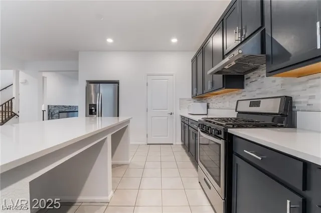 $2,900 | 5745 Becklow Gdns Avenue, Las Vegas, NV 89141