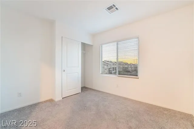 $2,900 | 5745 Becklow Gdns Avenue, Las Vegas, NV 89141