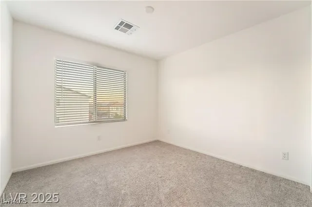 $2,900 | 5745 Becklow Gdns Avenue, Las Vegas, NV 89141