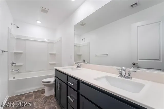 $2,900 | 5745 Becklow Gdns Avenue, Las Vegas, NV 89141