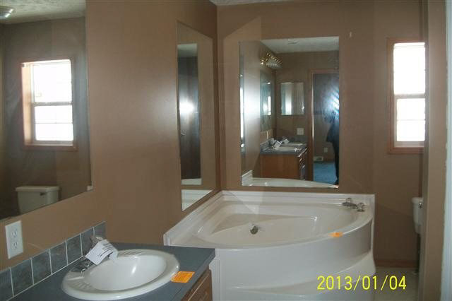 2099 South Towpath Road Covington, IN 47932 - Photo 6 of 12