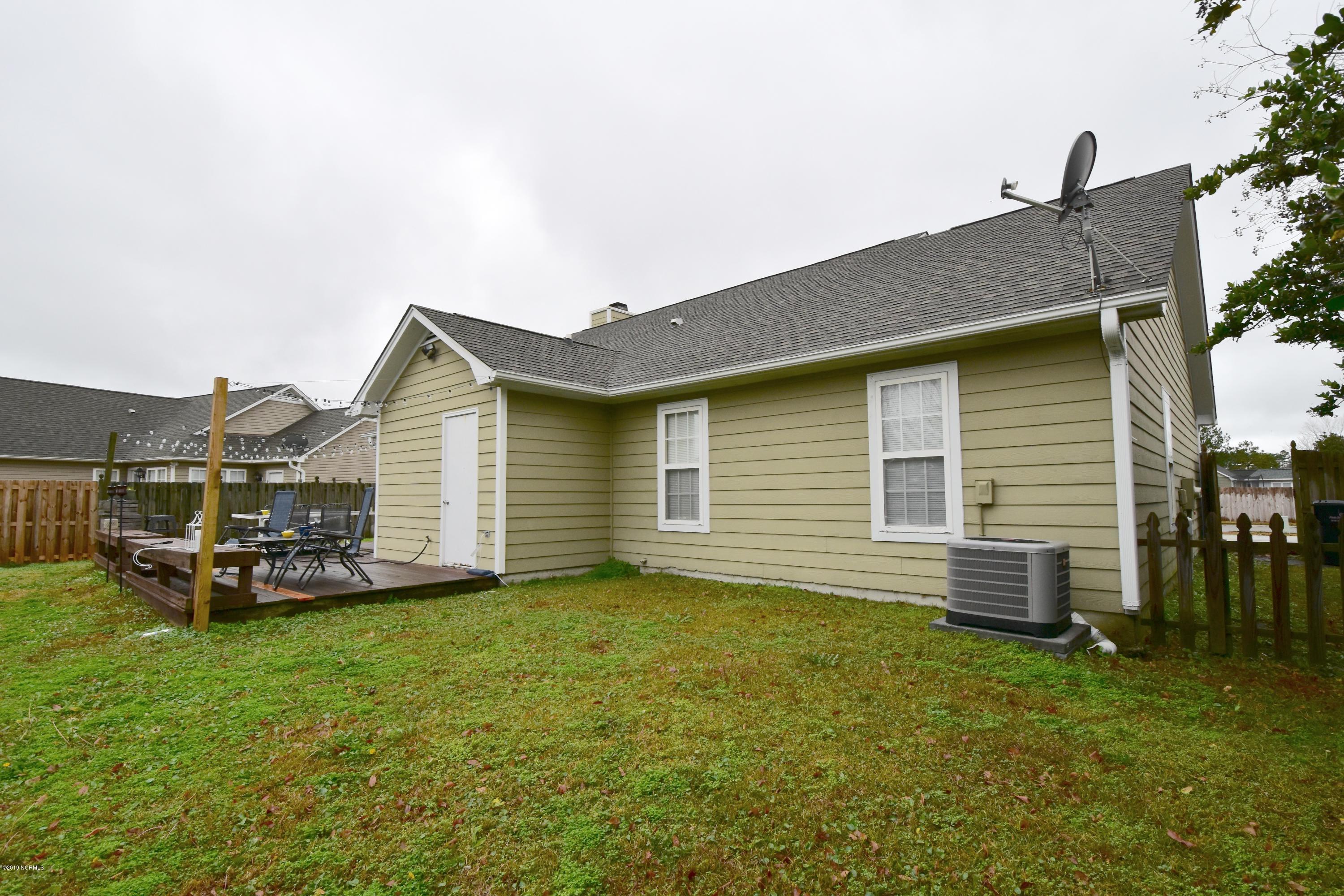 2304 White Road Wilmington, NC 28411 - Photo 20 of 21 DSC_0306