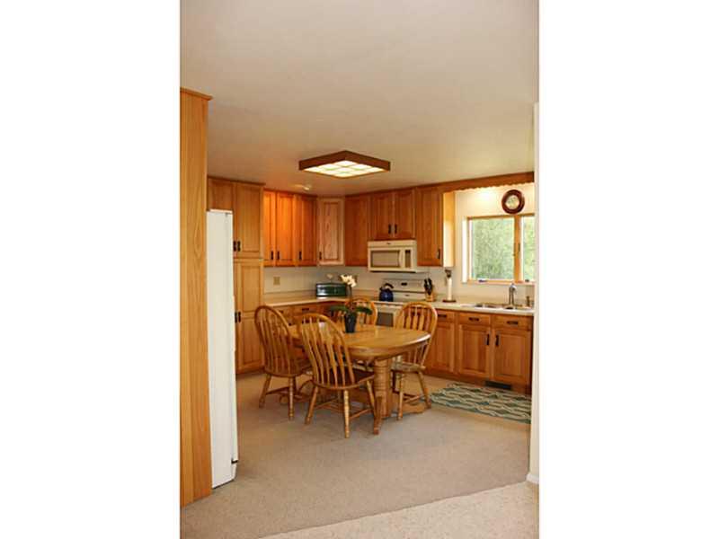 1044 Greenlick Road Mount Pleasant, PA 15666 - Photo 11 of 24 Kitchen.