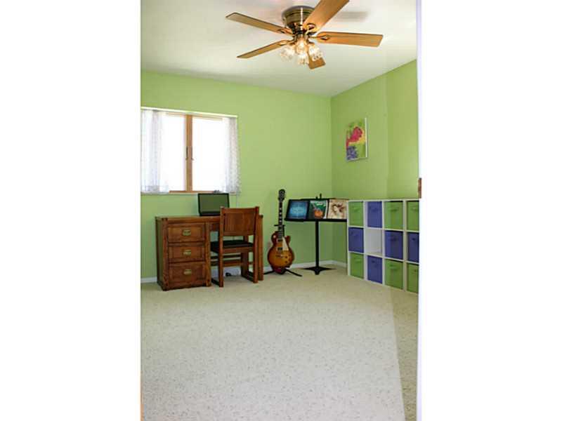 1044 Greenlick Road Mount Pleasant, PA 15666 - Photo 16 of 24 Bedroom.