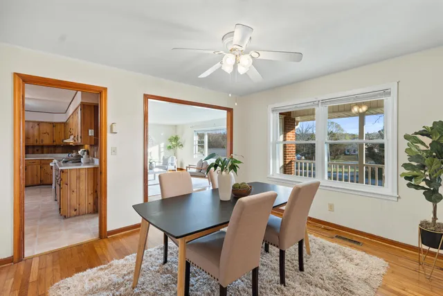 $352,900 | 128 Scott Street Northeast, Charleston, TN 37310