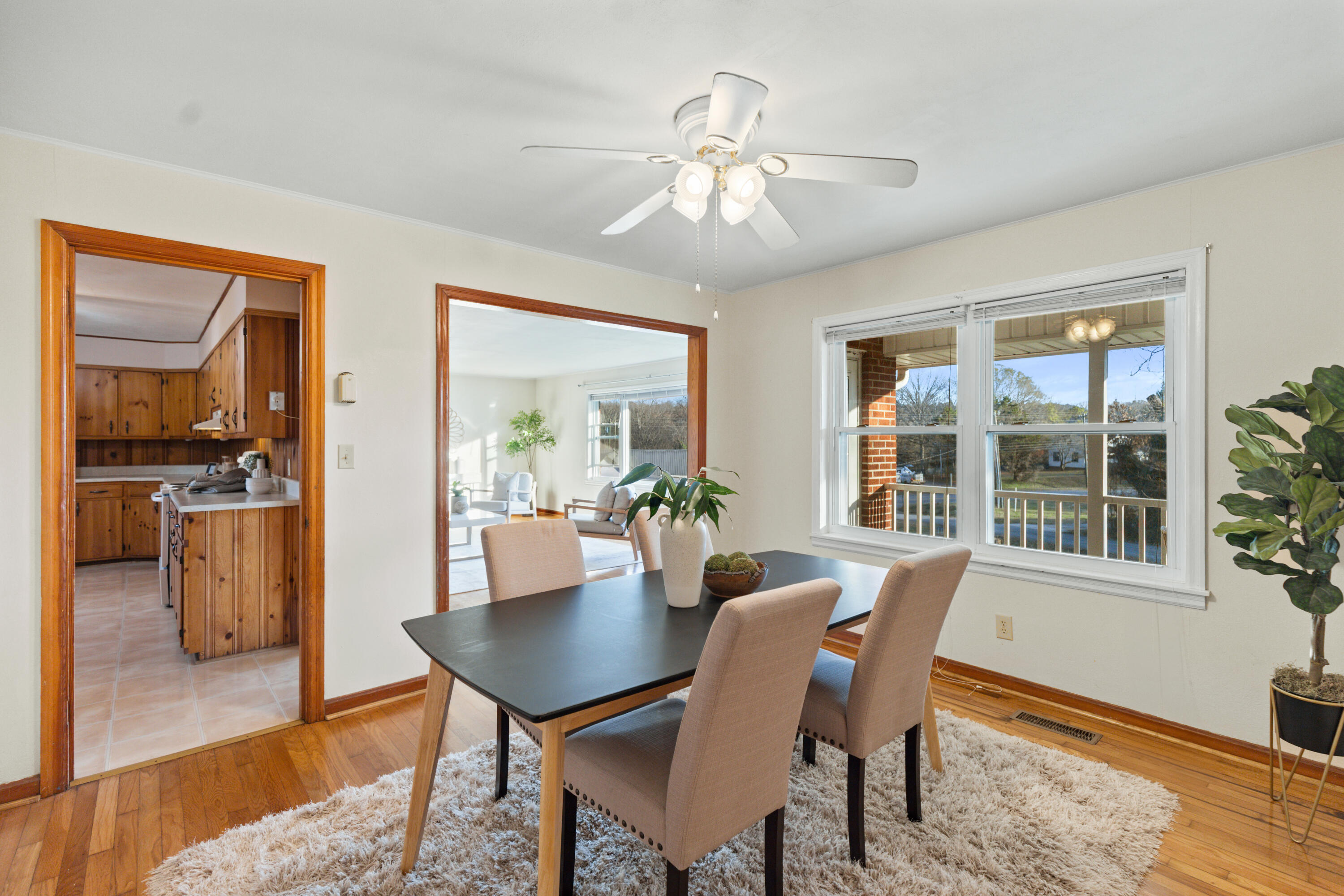 128 Scott Street Northeast Charleston, TN 37310 - Photo 13 of 37 13