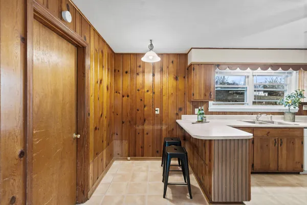 $325,000 | 128 Scott Street Northeast, Charleston, TN 37310