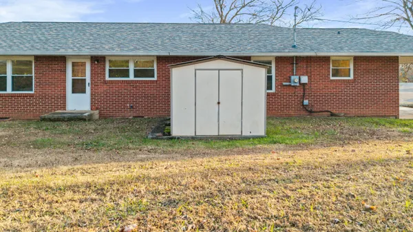 $325,000 | 128 Scott Street Northeast, Charleston, TN 37310
