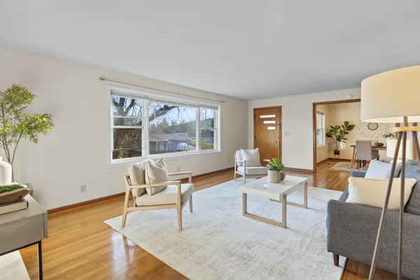 $325,000 | 128 Scott Street Northeast, Charleston, TN 37310