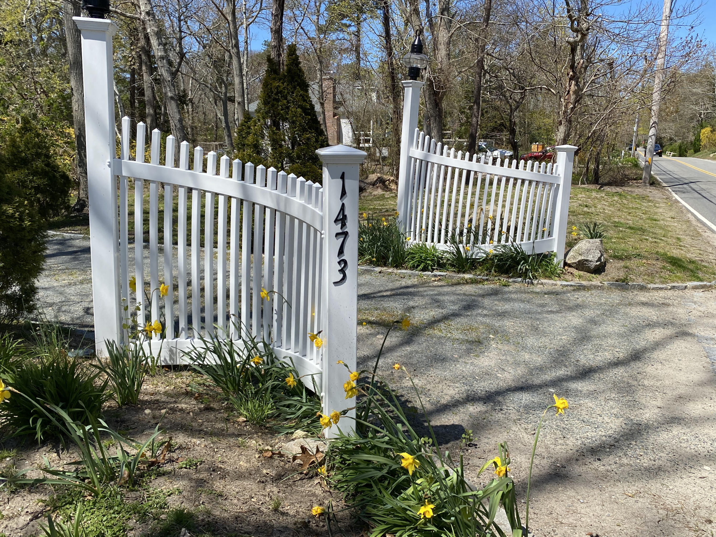 1473 Mary Dunn Road Barnstable, MA 02630 - Photo 4 of 46 IMG_9875