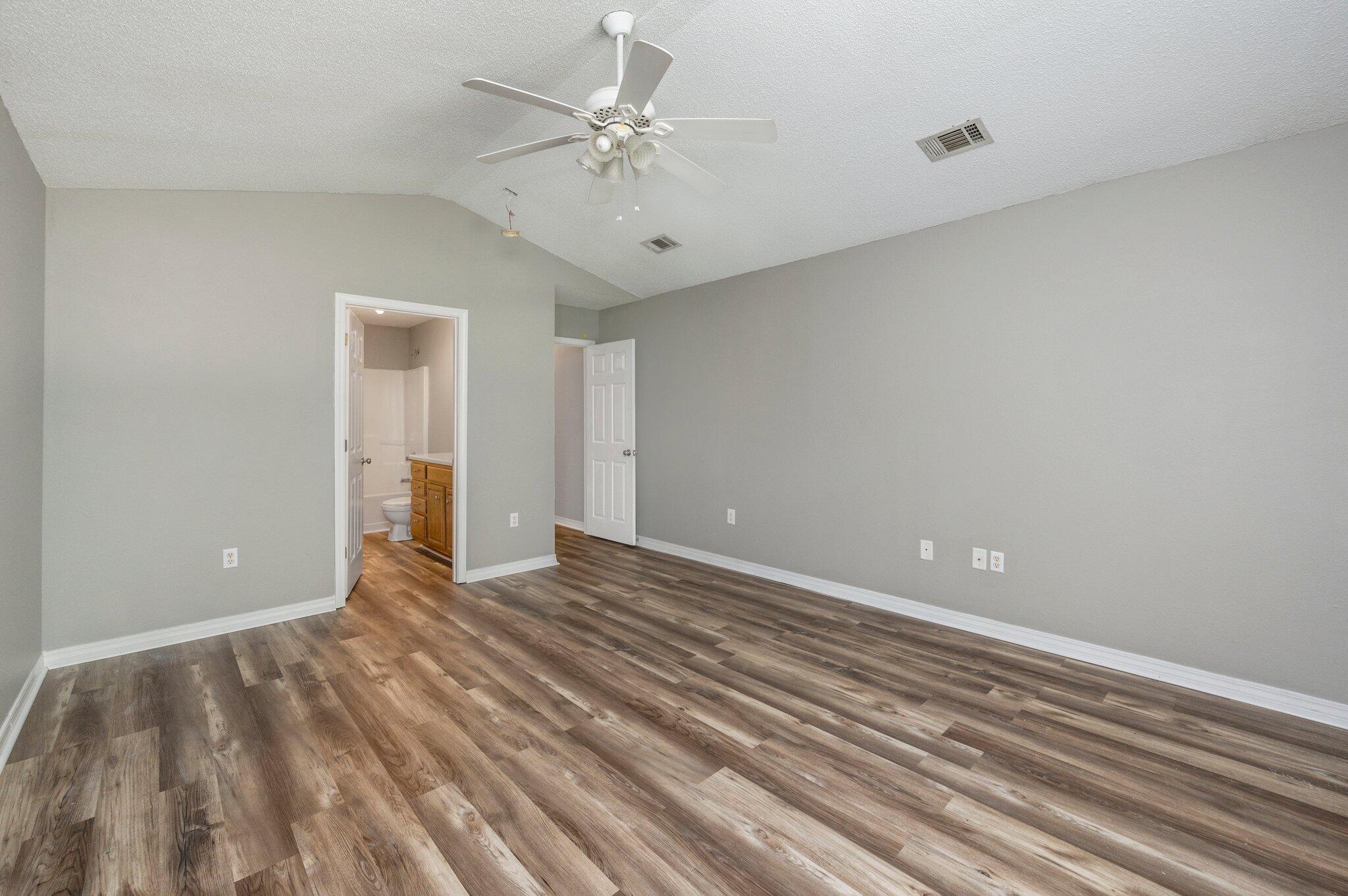 293 Ratliff Street Crestview, FL 32536 - Photo 18 of 26 19-web-or-mls-293 Ratliff St-16