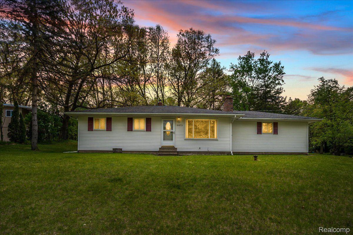 5073 West Harvard Road Clarkston, MI 48348 - Photo 34 of 47 Gallery Image 34