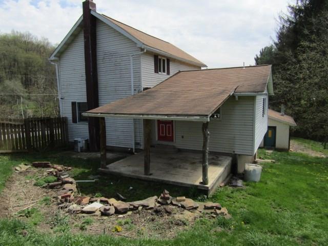 1839 Dime Road Vandergrift, PA 15690 - Photo 15 of 16