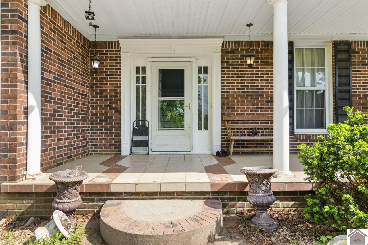 1891 Canton Road Cadiz, KY 42211 - Photo 4 of 34 Photo 4