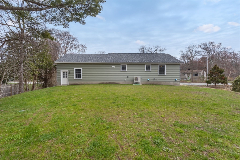 86 Ferry Road Salisbury, MA 01952 - Photo 27 of 40