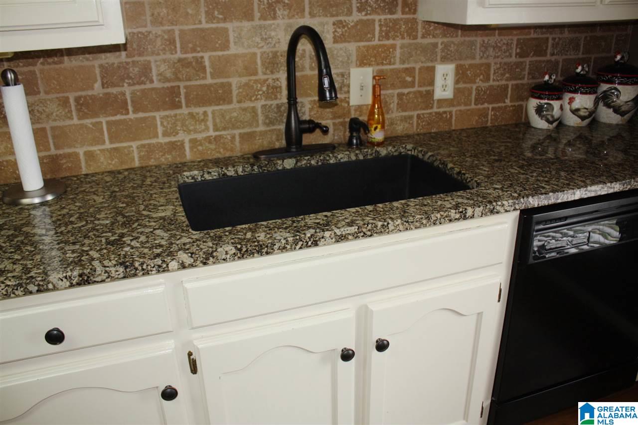 637 Flint Hill Road Bessemer, AL 35022 - Photo 9 of 47