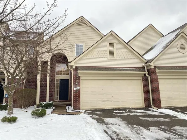 $2,195 | 43121 Providence Lane, Canton, MI 48188