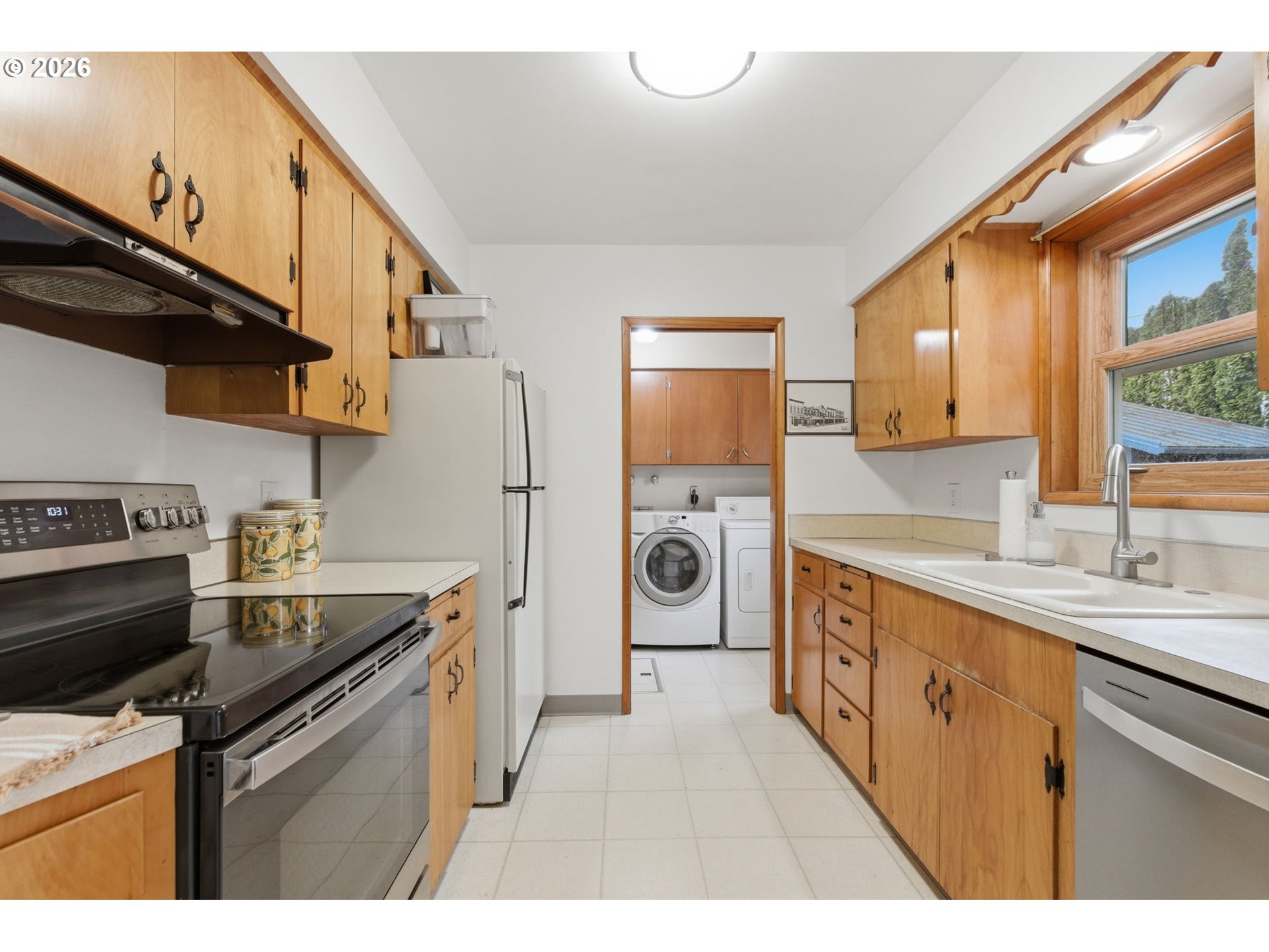 16816 Southeast Haig Street Portland, OR 97236 - Photo 10 of 26