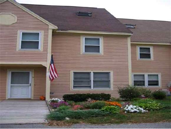 62 Freetown Road, Unit 12 Raymond, NH 03077 - Photo 1 of 7