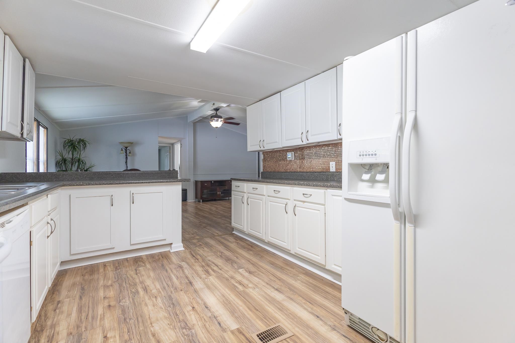 4165 Double Dee Road Aynor, SC 29511 - Photo 9 of 21