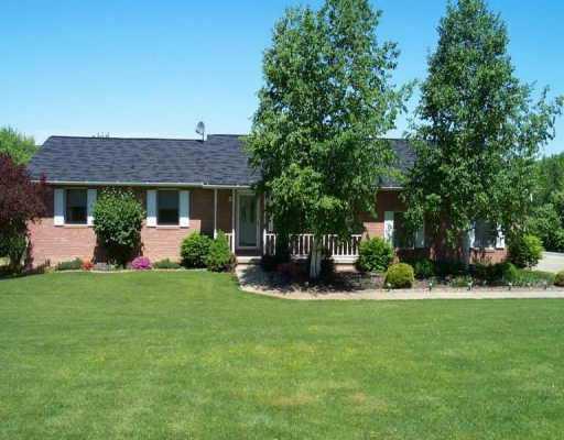 120 Oakville Road Beaver Falls, PA 15010 - Photo 1 of 1 Gallery Image 1