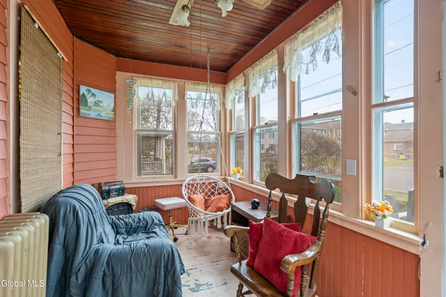 $279,900 | 4 Morgan Terrace, Castleton-on-Hudson, NY 12033