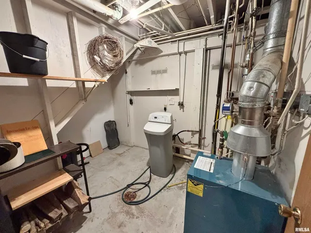 $238,900 | 1401 6th Street, Unit A, Orion, IL 61273