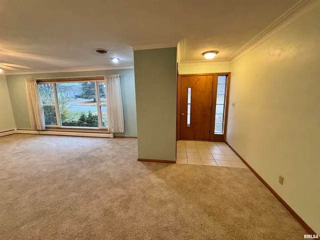 $238,900 | 1401 6th Street, Unit A, Orion, IL 61273