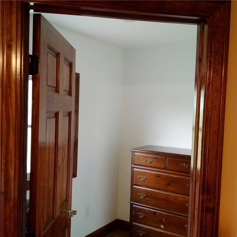 356 Service Creek Road Aliquippa, PA 15001 - Photo 11 of 19 Gallery Image 11