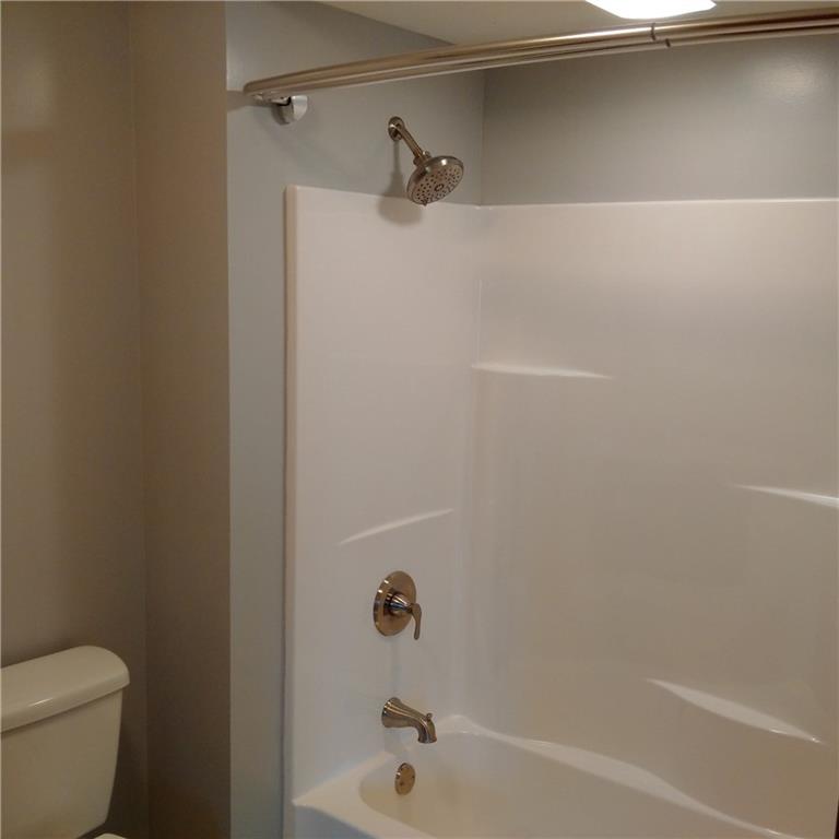 356 Service Creek Road Aliquippa, PA 15001 - Photo 12 of 19 Gallery Image 12