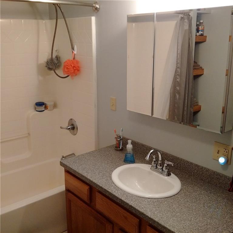 356 Service Creek Road Aliquippa, PA 15001 - Photo 16 of 19 Gallery Image 16