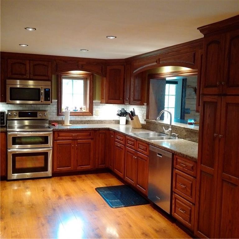 356 Service Creek Road Aliquippa, PA 15001 - Photo 5 of 19 Gallery Image 5