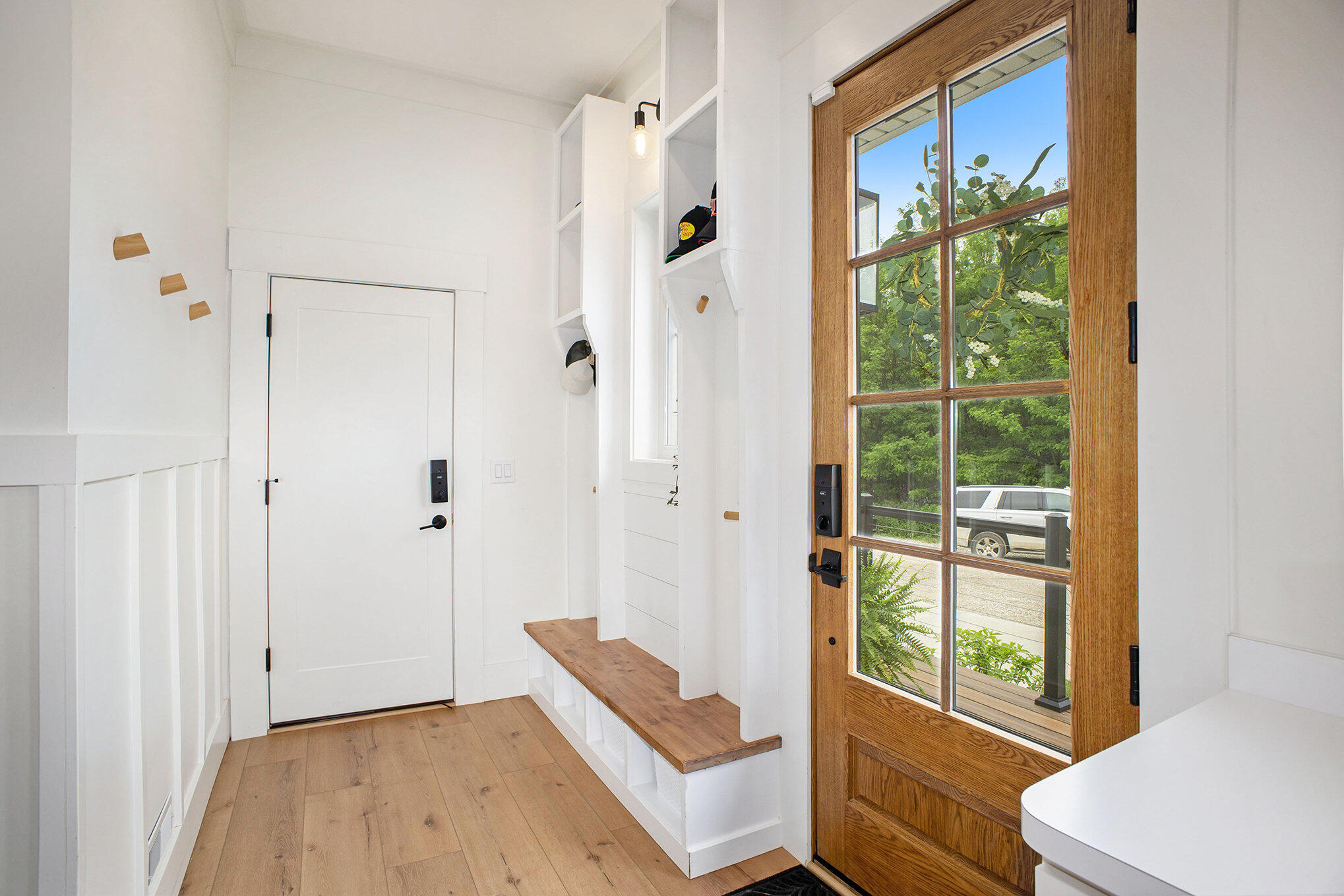 2958 South Edgar Road Mason, MI 48854 - Photo 19 of 55 Mud Room