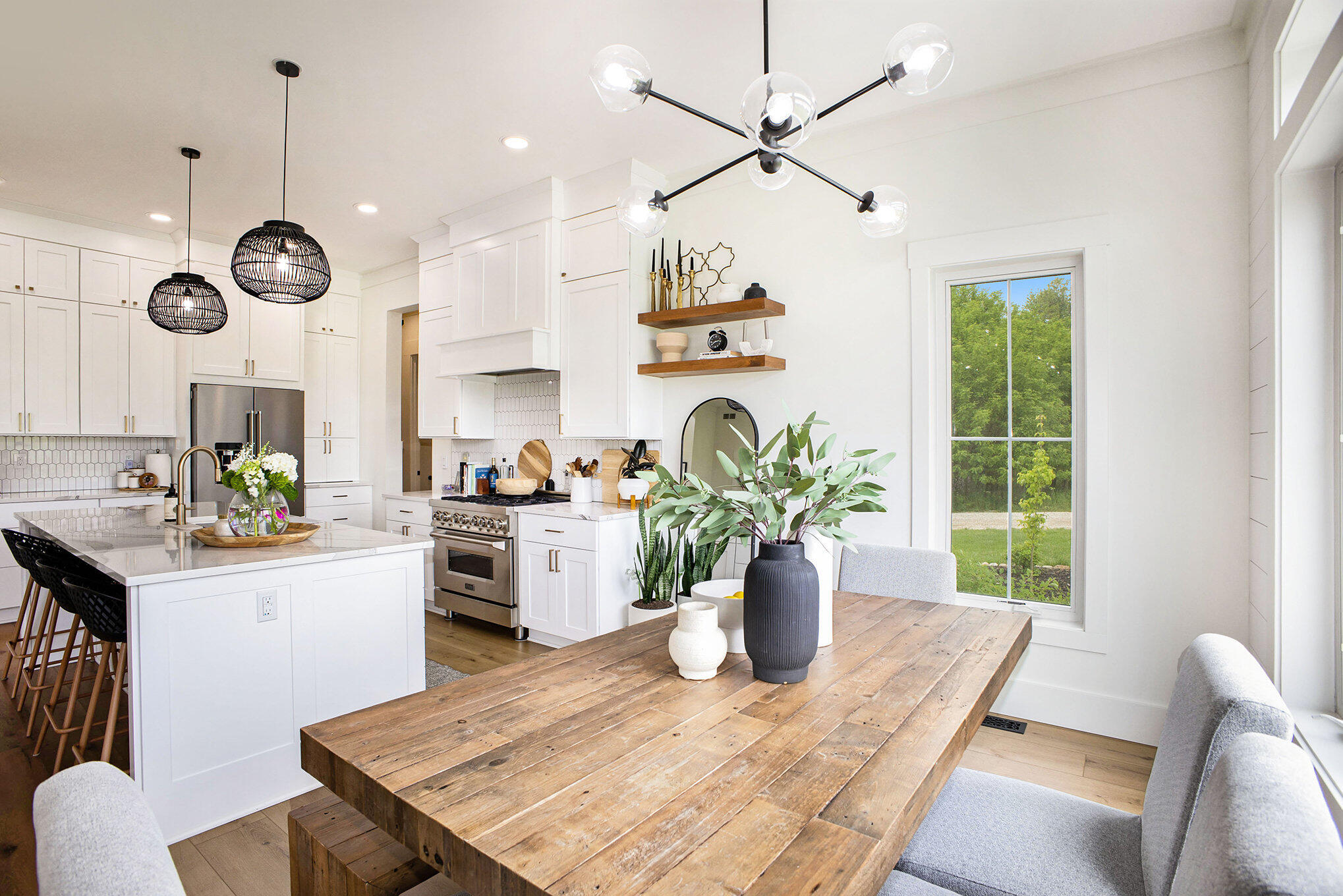 2958 South Edgar Road Mason, MI 48854 - Photo 7 of 55 Dining/Kitchen