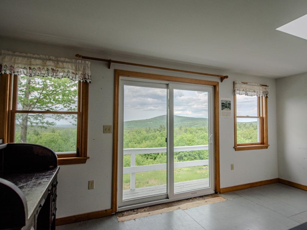 126 Wilson Hill Road New Boston, NH 03070 - Photo 18 of 31