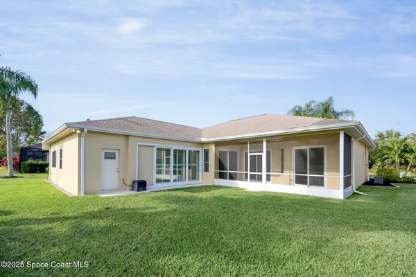 $779,999 | 8005 Duncastle Court, Melbourne, FL 32940