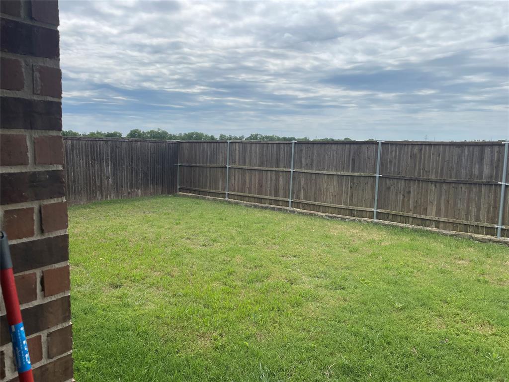 564 Declaration Way Fate, TX 75189 - Photo 21 of 26