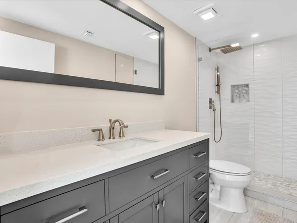 $7,500 | 3474 South Ocean Boulevard, Unit 3, Palm Beach, FL 33480