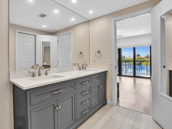 $7,500 | 3474 South Ocean Boulevard, Unit 3, Palm Beach, FL 33480