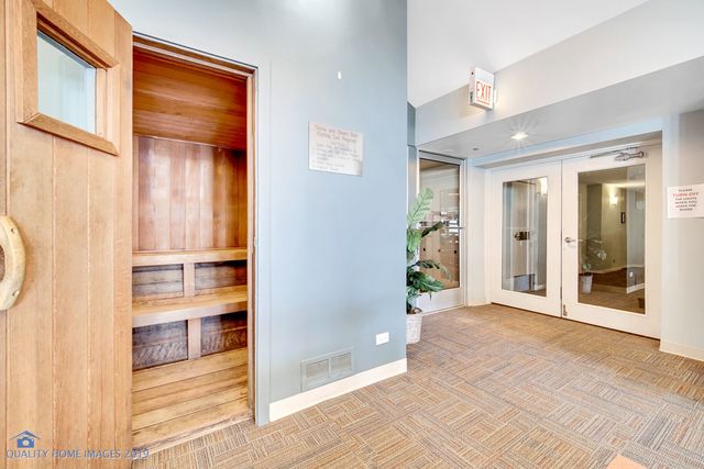 40 East 9th Street, Unit 1018 Chicago, IL 60605 - Photo 12 of 15