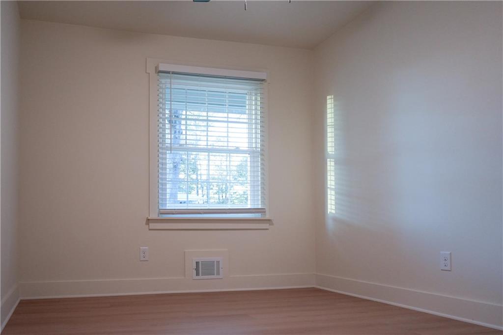 4747 Nelda Drive Austell, GA 30106 - Photo 11 of 23 an empty room with a window