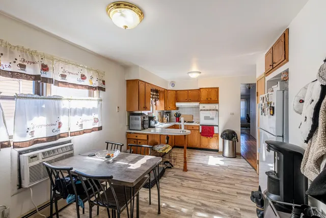 $614,900 | 1933 North 18th Avenue, Melrose Park, IL 60160