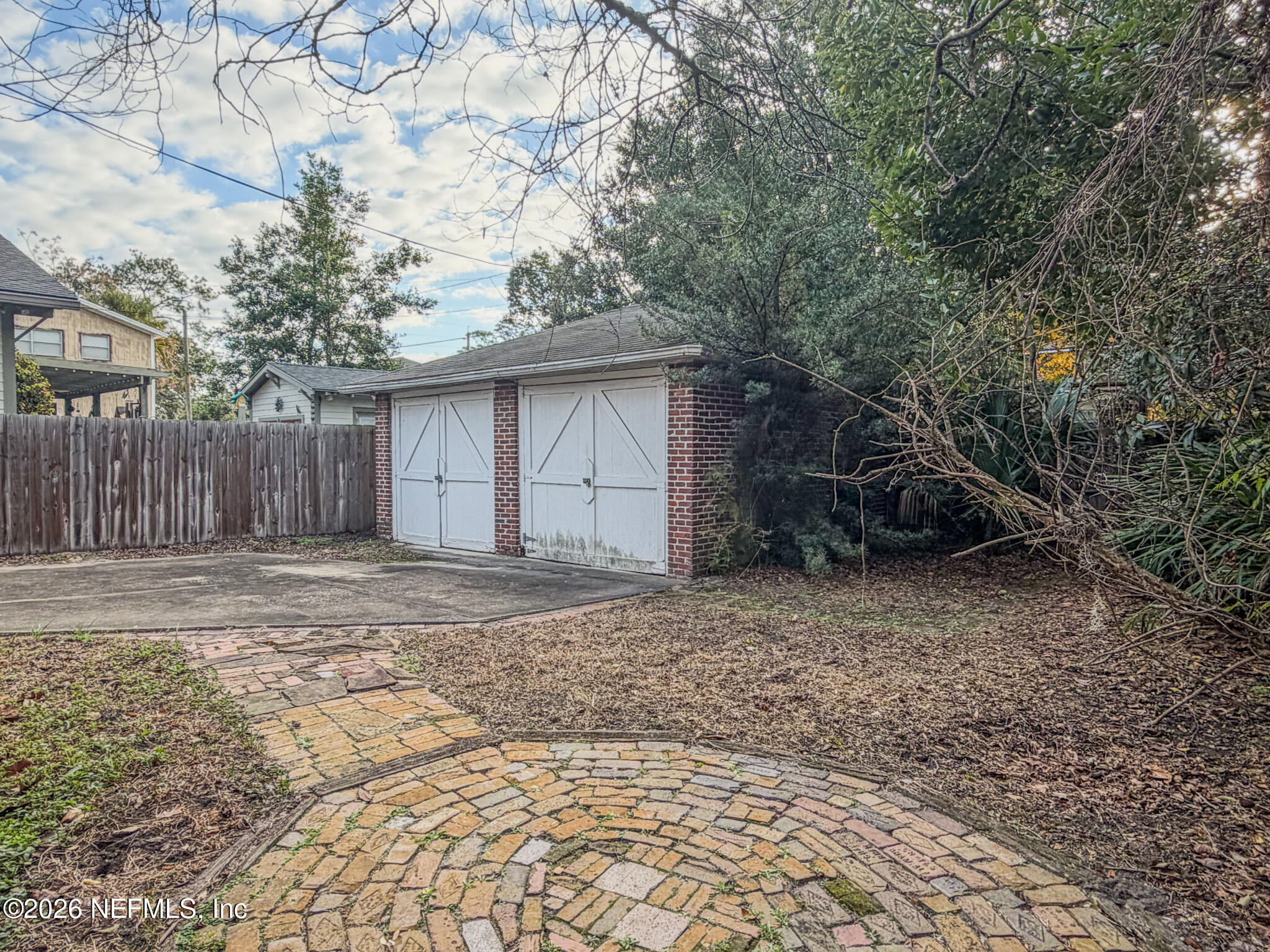 3664 Riverside Avenue Jacksonville, FL 32205 - Photo 15 of 19 a backyard of a house
