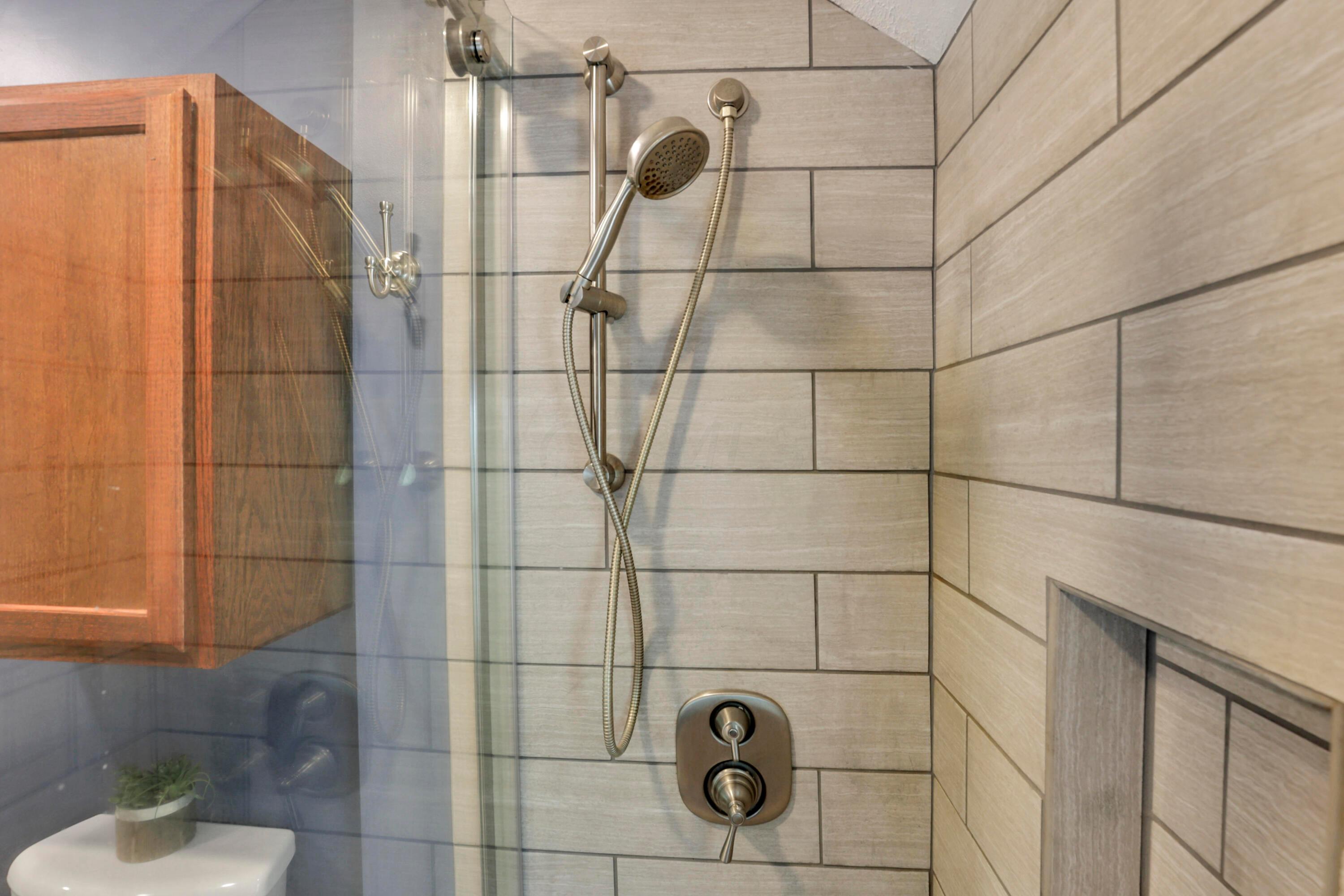 5276 Wilson Road Northwest Lancaster, OH 43130 - Photo 34 of 76 Master Bath