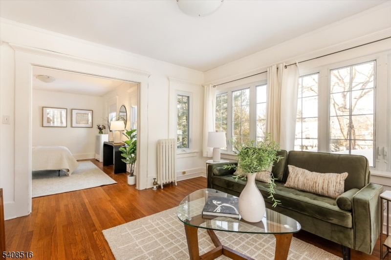 166 Montclair Avenue Montclair, NJ 07042 - Photo 21 of 38