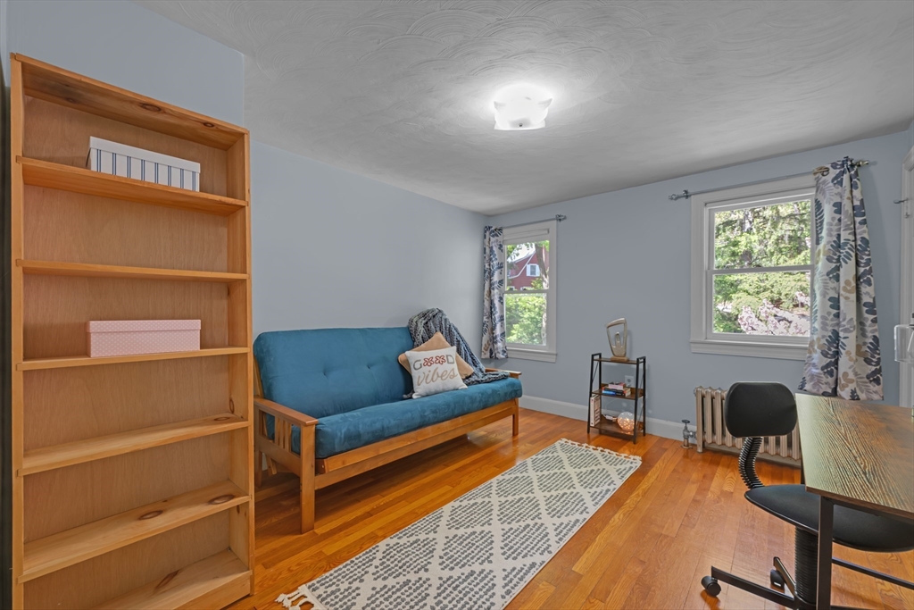 71 Morningside Road Worcester, MA 01602 - Photo 26 of 42 a living room with furniture and a window
